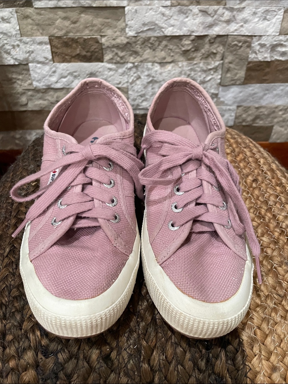 SUPERGA Classic Low-Top Sneakers in Dusty Rose/Lilac Sz 6 1/2 - Picture 3 of 8